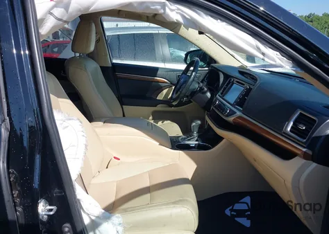 2019 Toyota Highlander Limited/Ltd Platinum z USA, uszkodzony, nr VIN 5TDYZRFH1KS293398